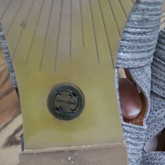 Women's Strappy Metallic Gray Sandals - Picture 9 of 12